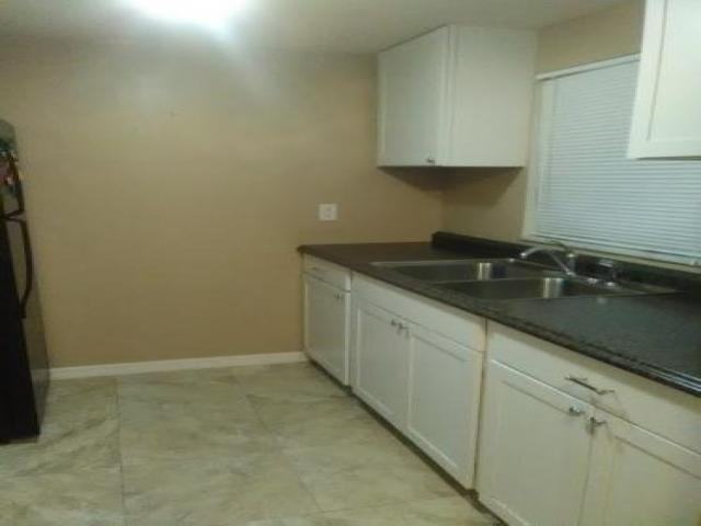 8343 Drycreek Dr - Photo 3 of 6