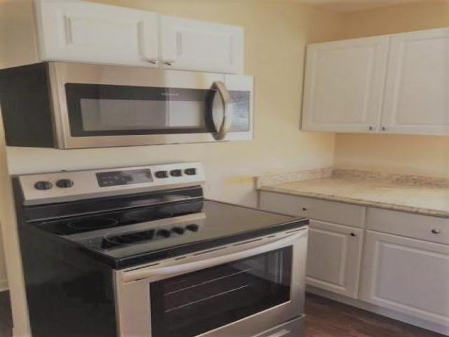 210 13th Ave N - Photo 3 of 6