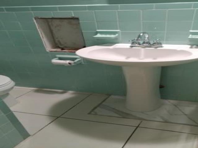 6306 SW Carlton Ave - Photo 2 of 6