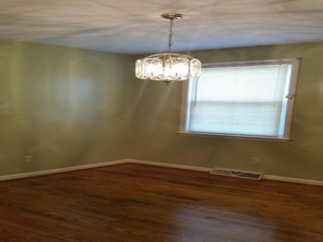 100 Denice Ln - Photo 2 of 6