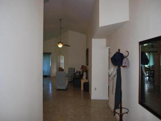 765 N Quebrada St - Photo 3 of 6