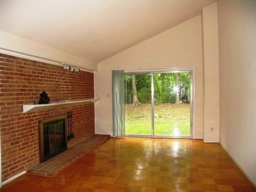 8414 Culver Pl - Photo 2 of 9