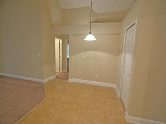 1458 Canopy Oaks Dr - Photo 3 of 6