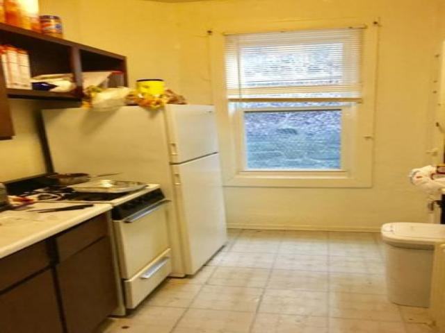 314 S Bouquet St - Photo 3 of 6