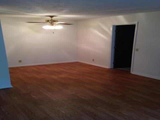 46 Woodland Hills Dr - Photo 3 of 6