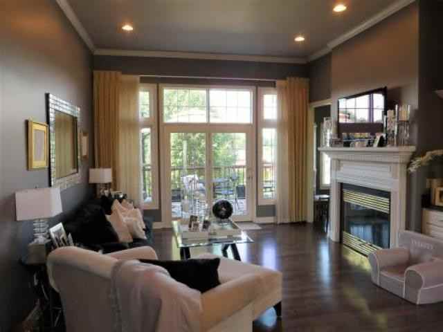 301 Stag Cir - Photo 3 of 6