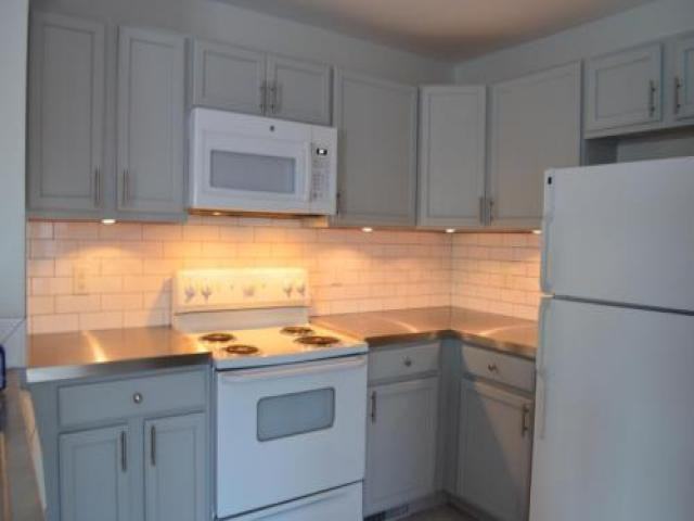 501 Park Ln Cir - Photo 2 of 6