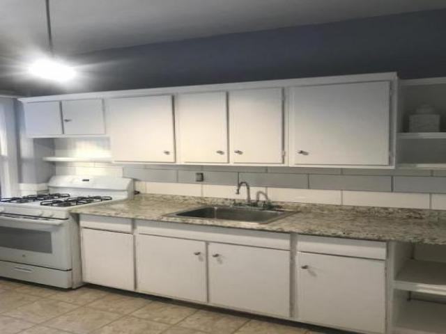 1268 W 112th St - Photo 2 of 6