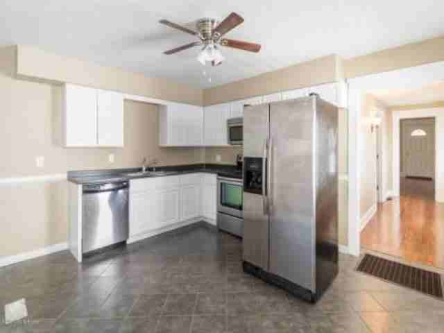 1316 E Breckinridge St - Photo 3 of 6