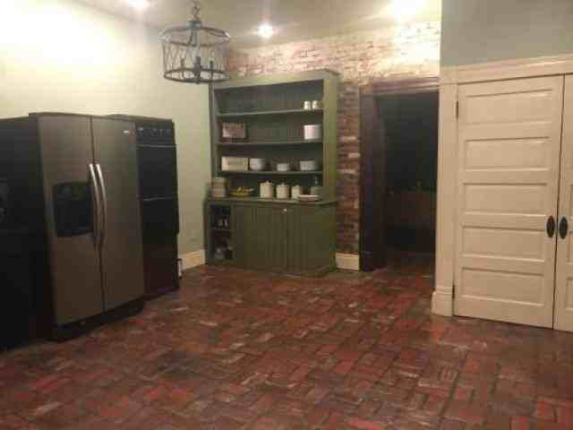 104 Chambers Ave - Photo 3 of 6