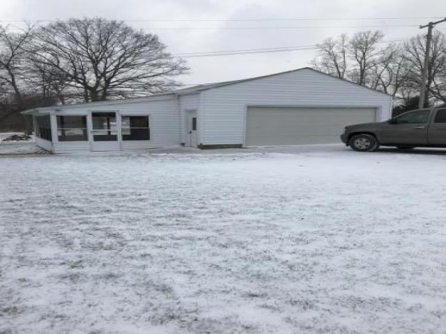 1513 Vine St - Photo 2 of 6