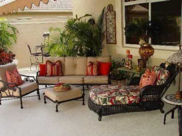 4855 NW 115th Ave - Photo 2 of 6