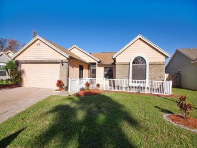 7783 Sapphire Ln - Photo 3 of 6