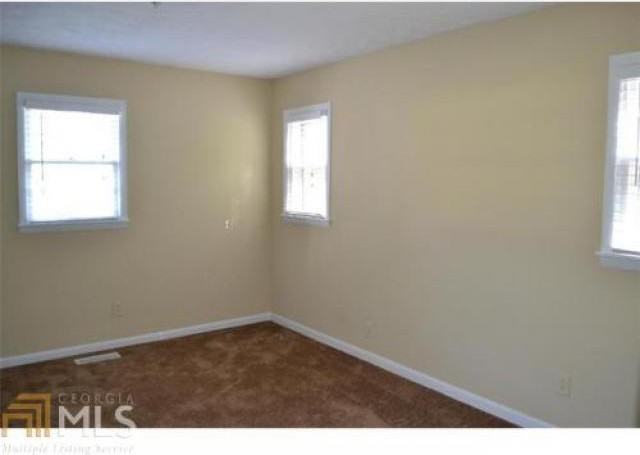 1242 Dixie Rd - Photo 2 of 6