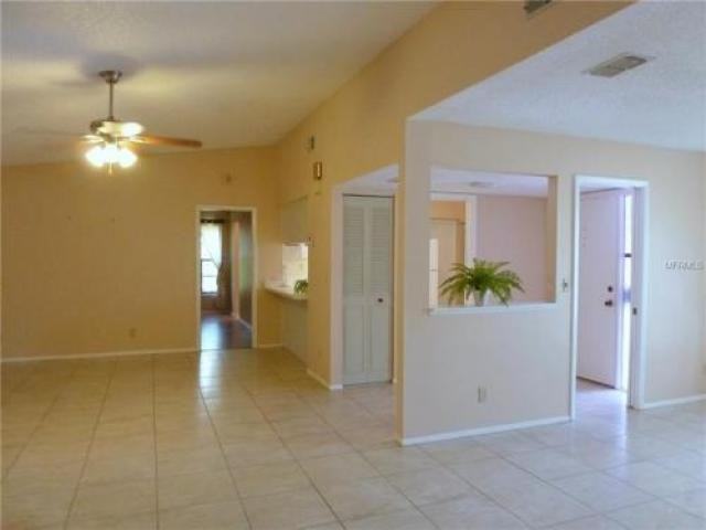 878 Rustic Oaks Dr - Photo 2 of 6