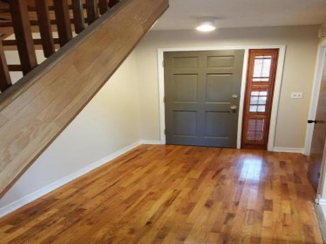 3 Lantern Ln - Photo 2 of 6