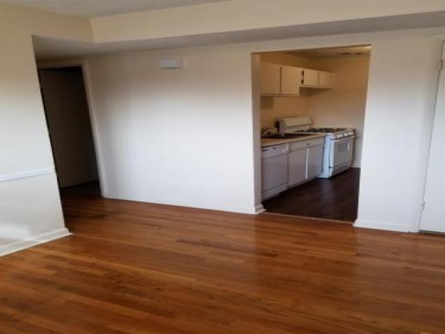 1408 Bayou Ct - Photo 2 of 6