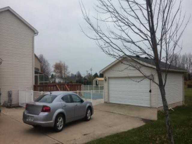 5585 N Stony Creek Rd - Photo 3 of 5