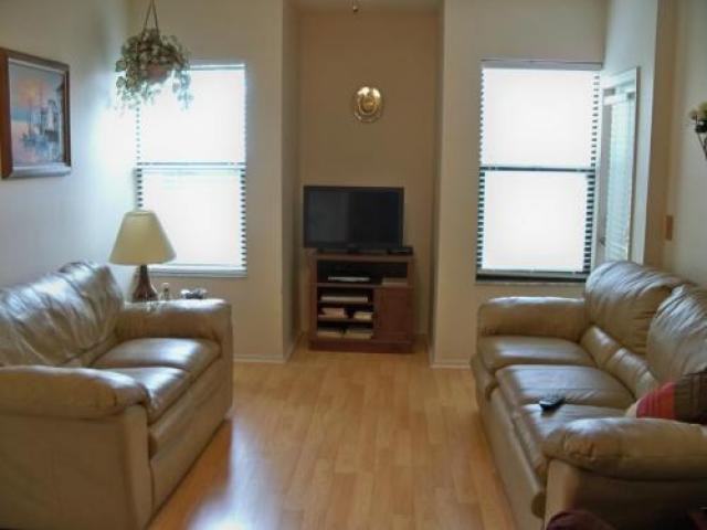 126 Scott Rd - Photo 3 of 6