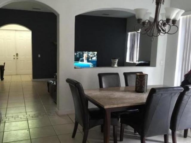 18119 NW 90th Ave - Photo 3 of 4