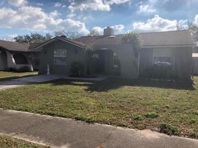 16124 Foxfire Dr - Photo 2 of 6