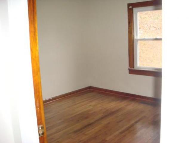 7761 KY-1760 - Photo 2 of 6