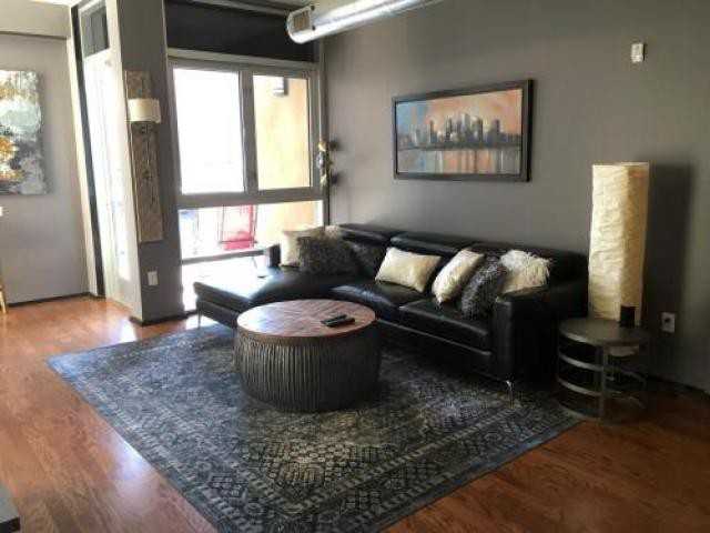 440 Walnut St - Photo 2 of 6