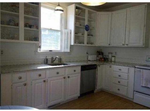 501 W Middle St - Photo 2 of 6