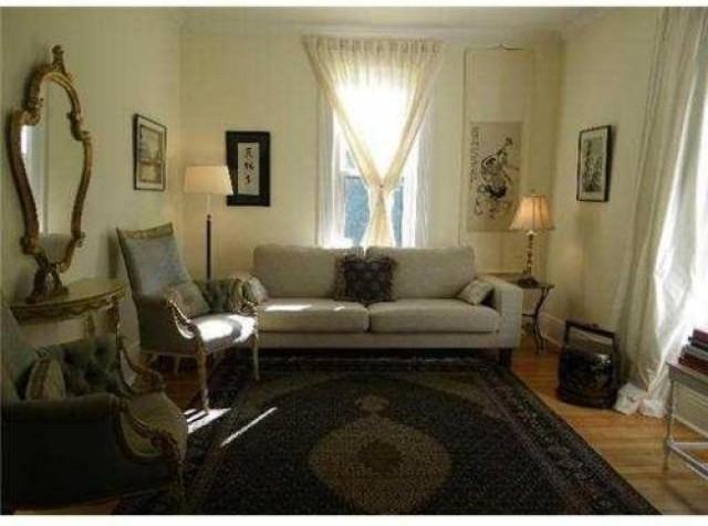 501 W Middle St - Photo 3 of 6