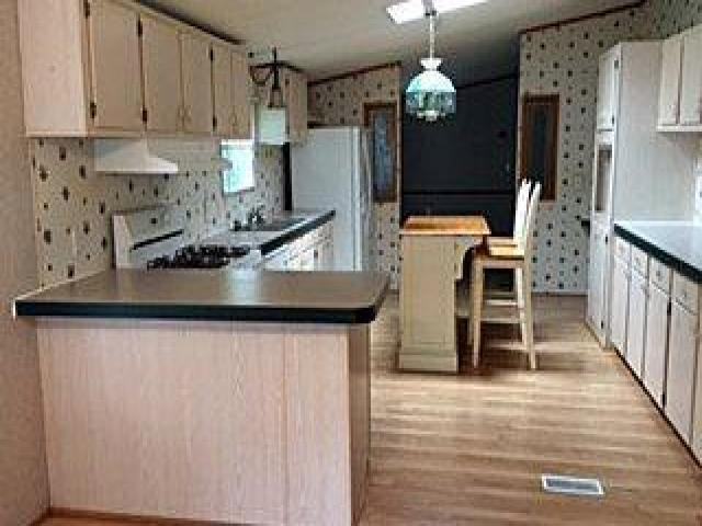 150 Curtis Switch Rd - Photo 2 of 6