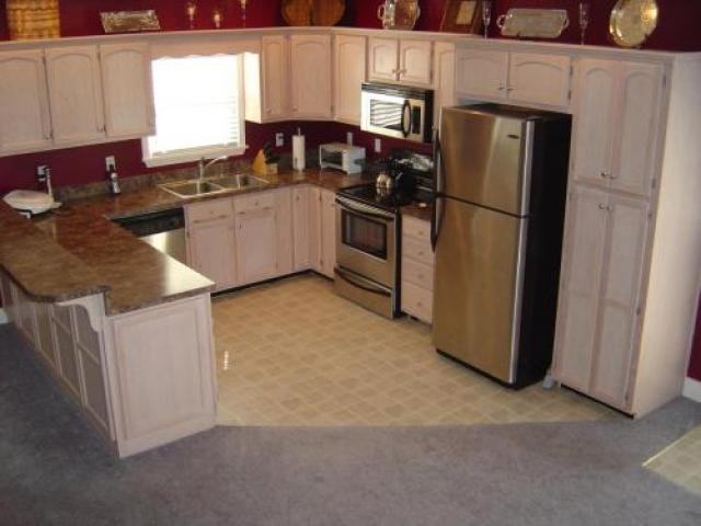 2209 Tyler Ln - Photo 2 of 6