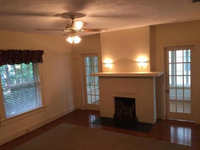 1609 Chichester Ave - Photo 3 of 6