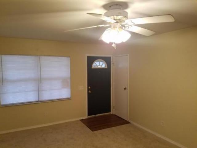 10 Scarlet Dr - Photo 3 of 6