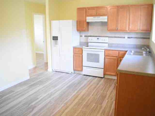 3837 Keats Dr - Photo 3 of 6