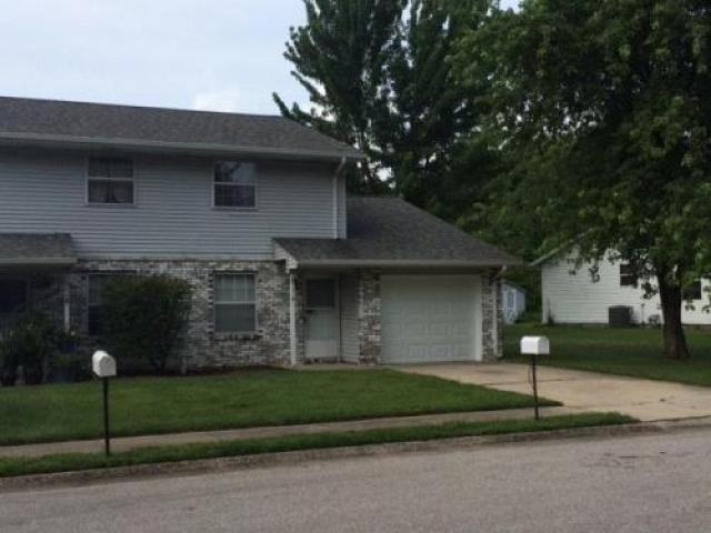 101 Hillcrest Dr - Photo 3 of 6