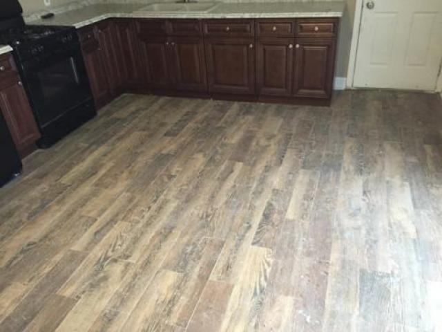 231 Mitchell Ct - Photo 3 of 6