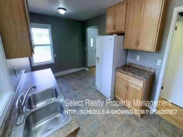1207 Lincoln Ave