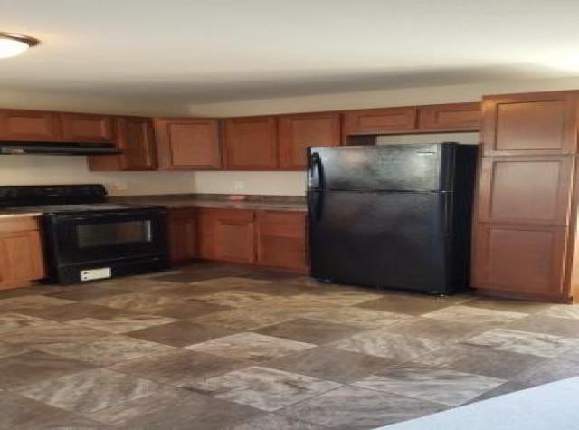 707 7th St - Photo 3 of 6