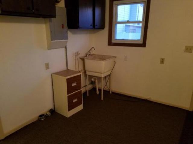 3819 6th Ave W - Photo 2 of 6