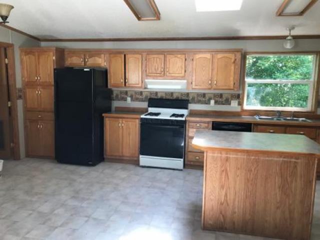 22 Jenny Ln - Photo 3 of 3