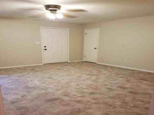 547 Herrington Rd - Photo 3 of 5