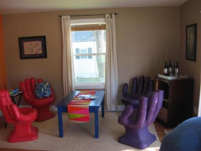 411 Lake Shore Blvd - Photo 2 of 6