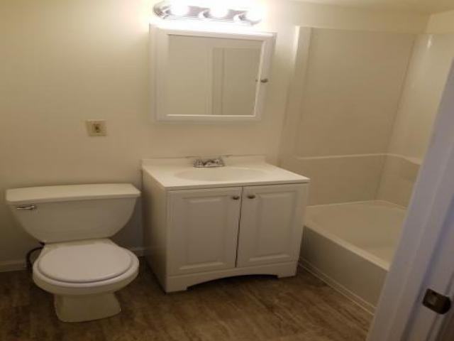 414 N 3rd St - Photo 3 of 6