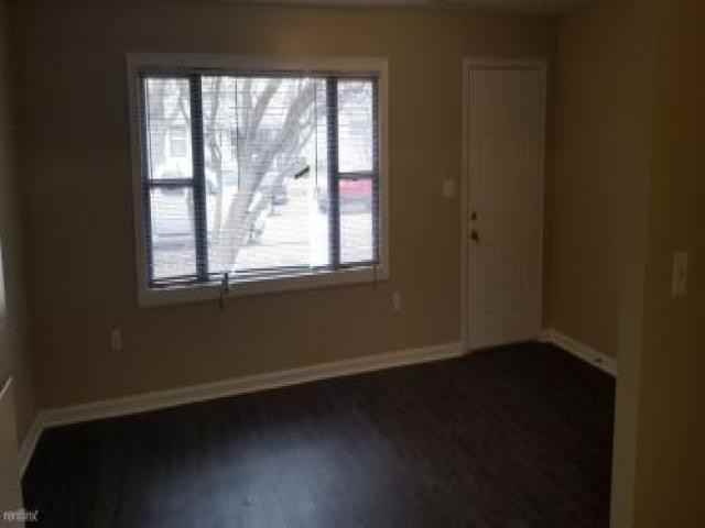 4729 Vernon Ave - Photo 2 of 6