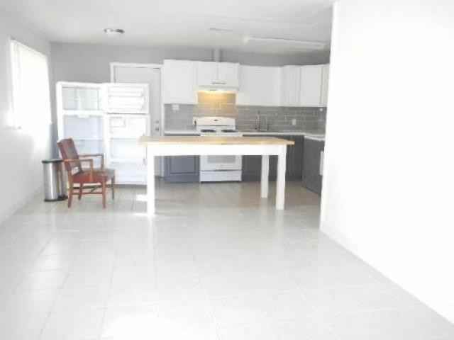 5422 Providence Pl - Photo 3 of 6