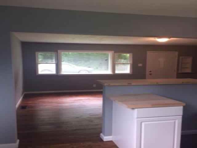 1720 E 72nd St - Photo 3 of 6