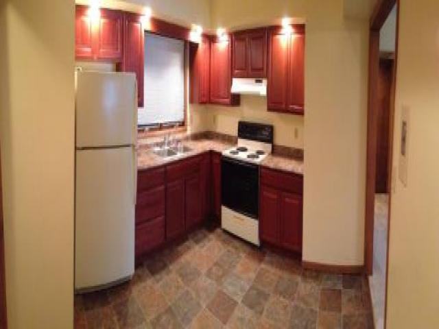 315 E Ash St - Photo 2 of 6