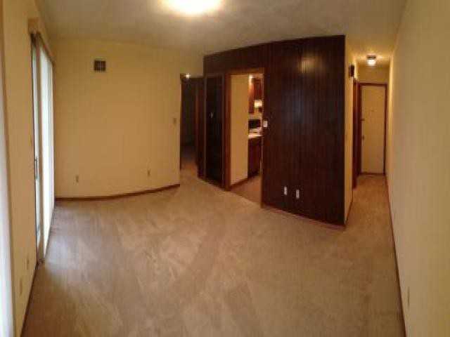 315 E Ash St - Photo 3 of 6