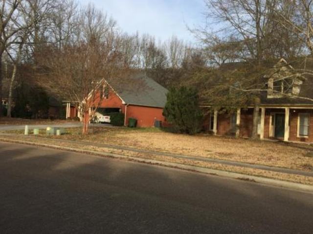 128 Cheval Blvd SE - Photo 2 of 6