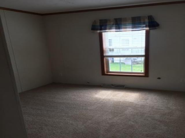 17 Jenny Ln - Photo 3 of 6